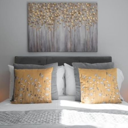 Beautiful, Spacious 1 Bed Flat Brentwood Exterior photo